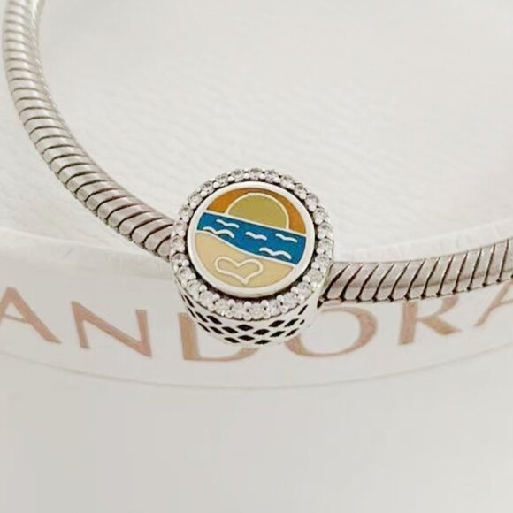 Pandora Long Island Exclusive Charm S925 Sterling Silver Jewelry - Picture 1 of 3